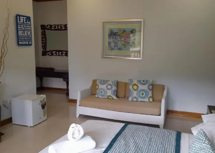 Bayview - Sea Side * Grand Anse (Mahe)